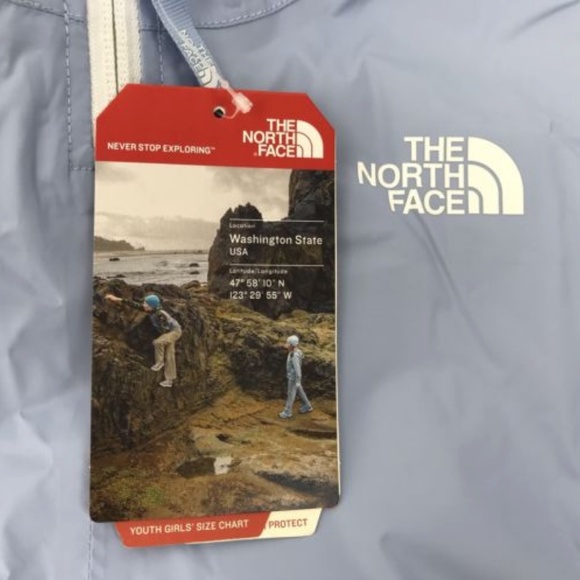 The North Face Camille Hooded Rain Poncho Jacket - Picture 5 of 8